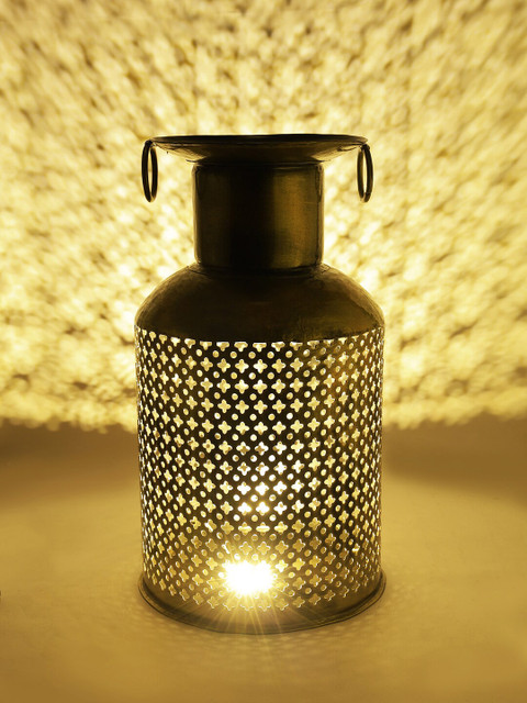 

Aapno Rajasthan Gold Toned Contemporary Metal Lamp