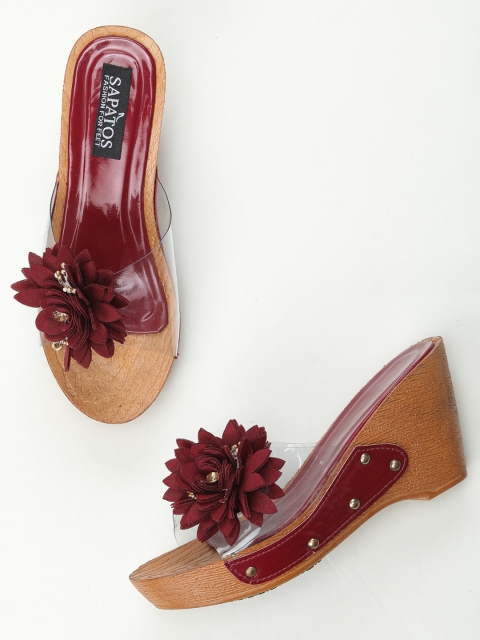 

SAPATOS Maroon Wedge Mules with Laser Cuts