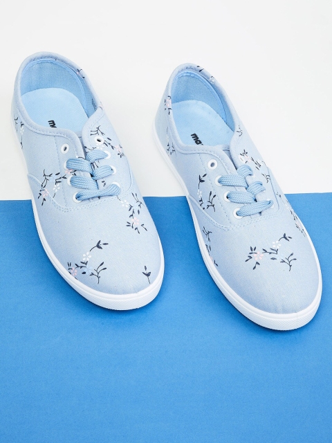 

max Women Blue Printed PU Sneakers