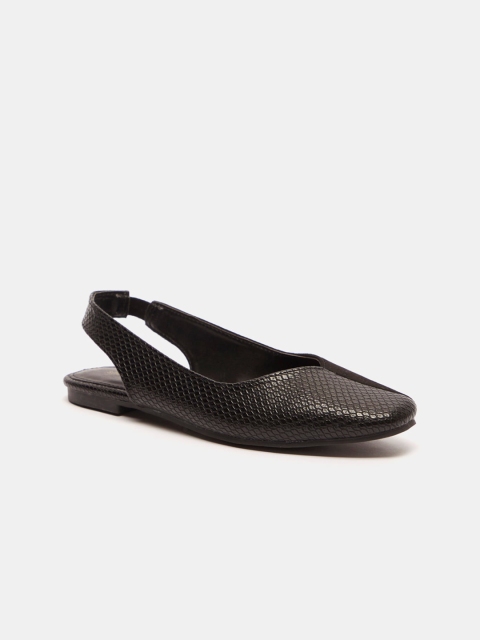 

shoexpress Woman Black Animal Textured Ballerina Flats