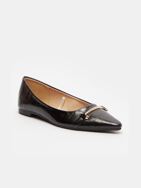 

shoexpress Women Black Textured Ballerinas Flats