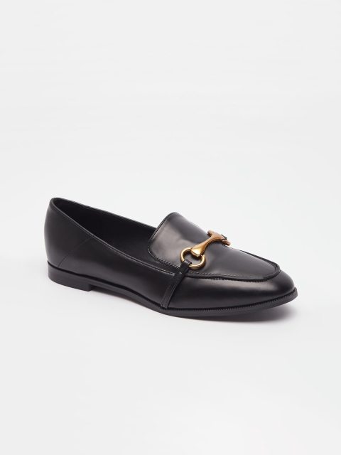 

shoexpress Women Black Ballerinas with Buckles Flats