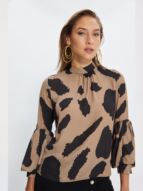 

Trendyol Brown Floral Print Top