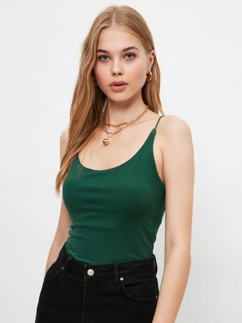 

Trendyol Woman Green Top