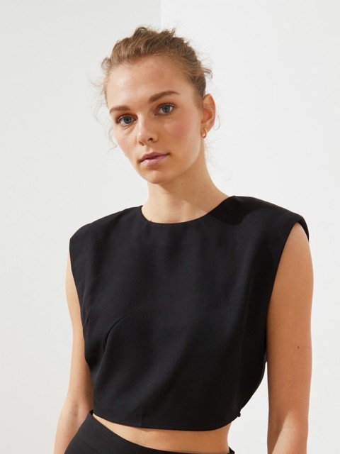 

Trendyol Women Black Solid Crop Top