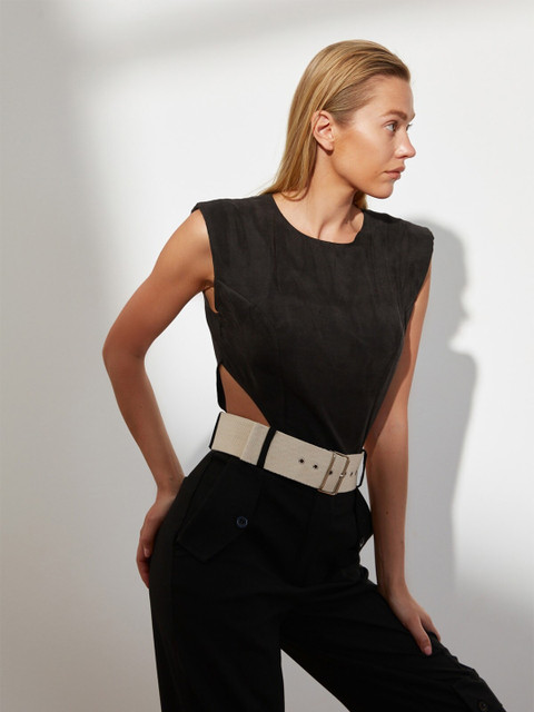 

Trendyol Stylish Black Solid Top