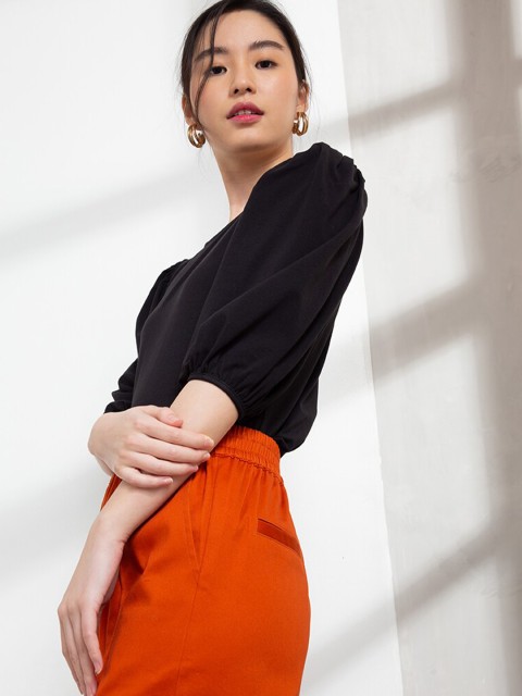 

ORIGIN BY ZALORA Black One Shoulder Organic Cotton Crop Top