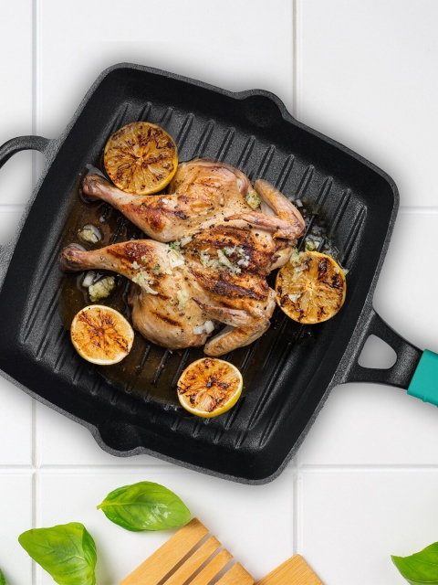 

BERGNER 4 Pcs Black & Sea-Green Solid Cookware Set