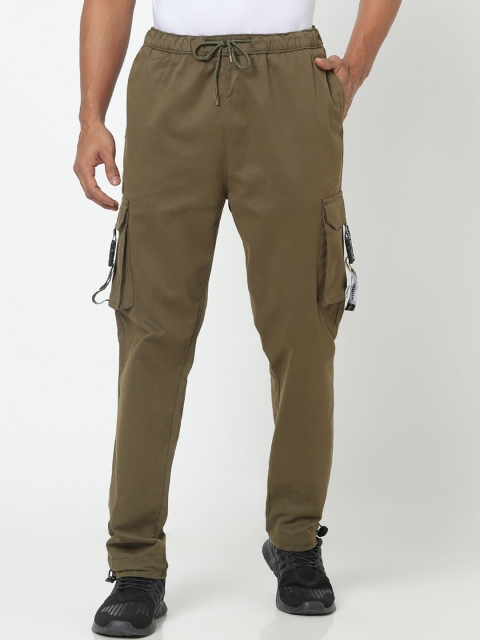 

Bewakoof Men Olive Green Solid Pure Cotton Cargos Trousers