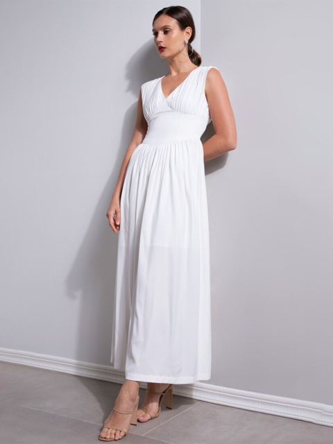 

ZALORA OCCASION White Maxi Dress