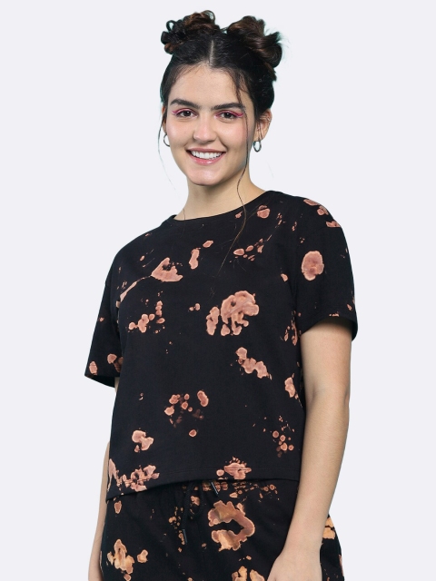 

Bewakoof Black Tie & Dye Printed Pure Cotton Crop Top