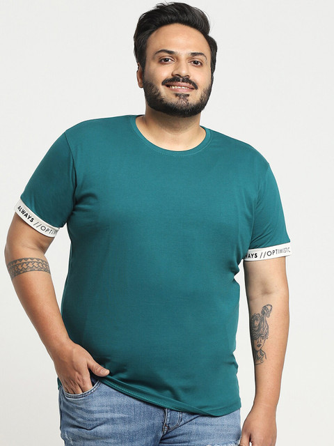 

Bewakoof Plus Men Green Solid T-shirt