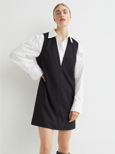 

H&M Women Black Solid V-Neck A-Line Dress