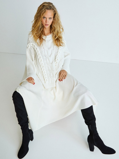

H&M Women White Calf-length skirt
