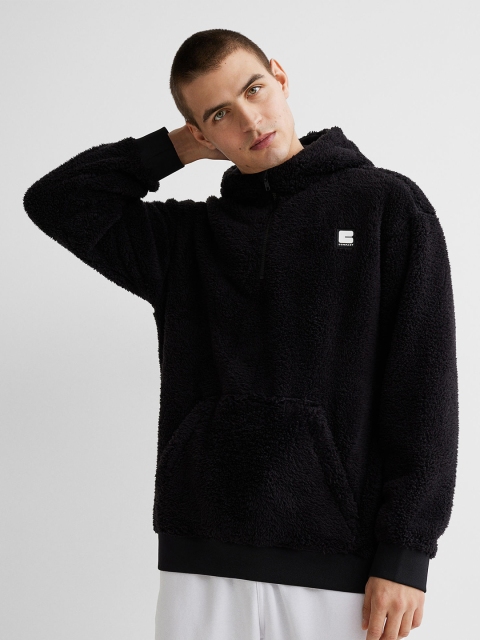 

H&M Men Black Regular Fit Fleece hoodie