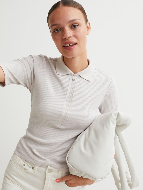 

H&M Women Grey Collared Ribbed Top