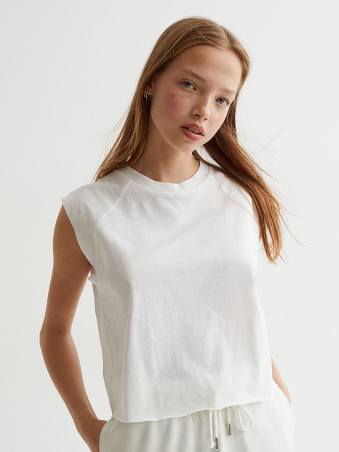

H&M Women White Solid Cropped Vest Top