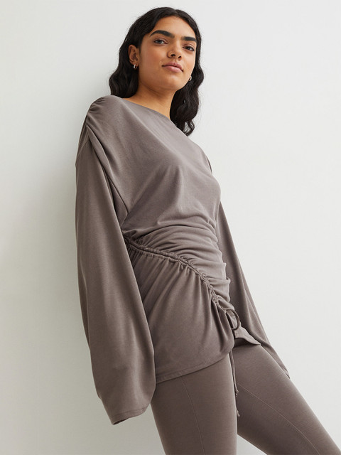 

H&M Women Grey Solid Boat Neck BoOversized Jerrsey top