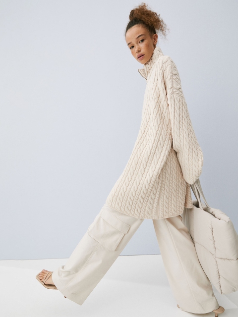 

H&M Women White Woolen Cable Knitted Jumper