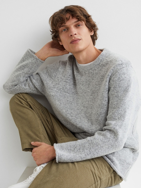 

H&M Men Grey Relaxed Fit Fine Knitted Jumper