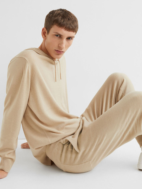 

H&M Men beige Regular Fit Fine-knit joggers
