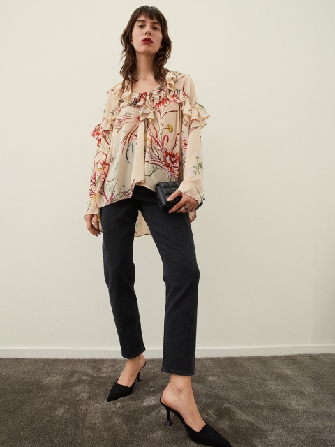 

H&M Women Beige & Red Printed Flounce-Trimmed Chiffon Blouse