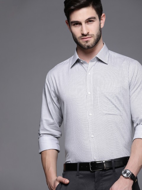 

Raymond Men White Slim Fit Checked Formal Shirt