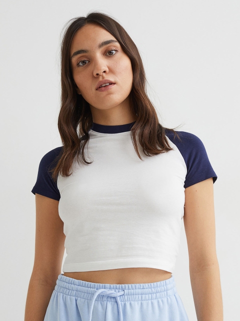 

H&M Women White & Navy Blue Colourblocked Cropped Top