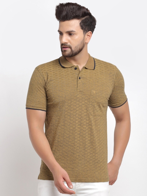 

VENITIAN Men Mustard Yellow Polo Collar T-shirt