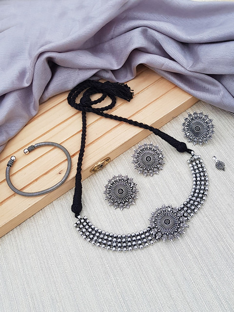 

GRIIHAM Oxidised Silver-Toned AD-Studded Victorian Jewellery Set