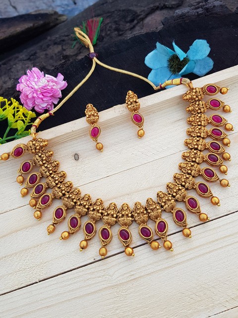 

GRIIHAM Gold-Plated Red AD-Studded & Beaded Jewellery Set