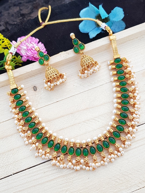 

GRIIHAM Gold-Plated Stone Studded Necklace Set