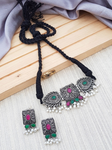 

GRIIHAM Silver-Toned & Magenta AD-Studded Victorian Chik Jewellery Set