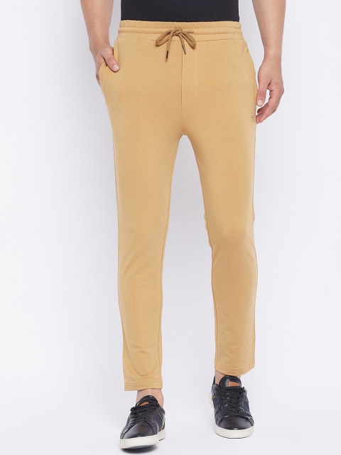 

QUBIC Men Beige Solid Track Pants