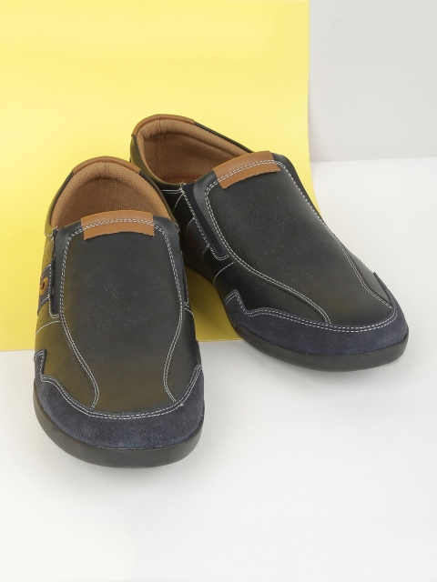 

max Men Navy Blue Slip-On Sneakers