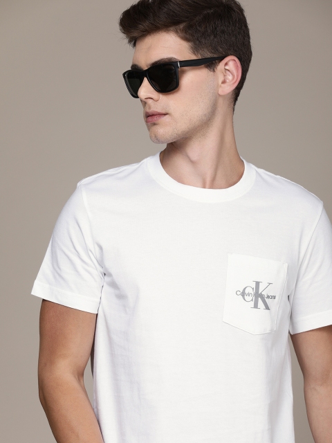 

Calvin Klein Jeans Men White Pocket Detail Pure Cotton T-shirt