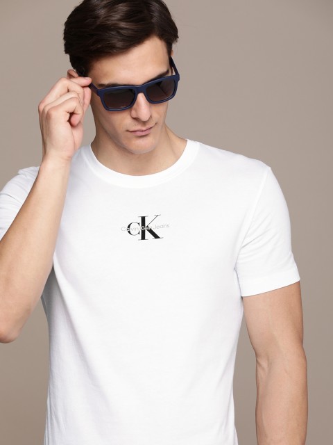 

Calvin Klein Jeans Men White Brand Logo Printed Organic Cotton Slim Fit T-shirt
