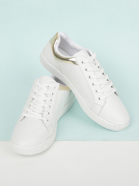 

max Women White Solid Sneakers