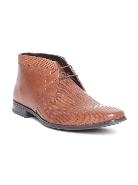 

Red Tape Men Brown Textured Leather Semiformal Shoes