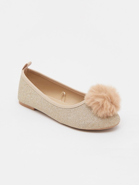 

shoexpress Girls Gold-Toned Embellished Leather Party Ballerinas Flats
