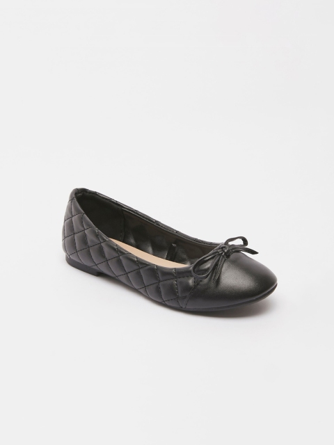 

shoexpress Girls Black Ballerinas With Bows