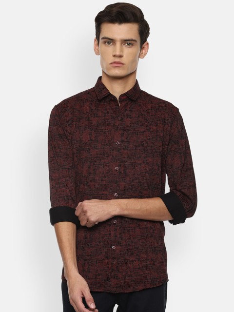 

V Dot Men Maroon Slim Fit Printed Pure Cotton Casual Shirt