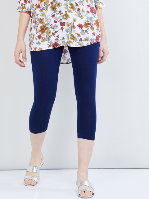 

max Women Navy Blue Solid Three Fourth-Length Leggings