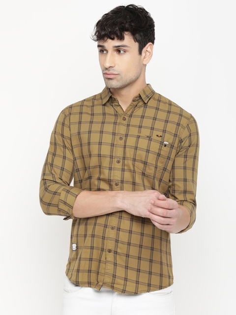 

V2 Value & Variety Men Brown & Blue Tartan Checked Casual Shirt