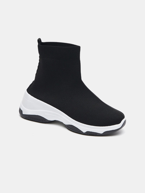 

shoexpress Women Black Slip-On Sneakers
