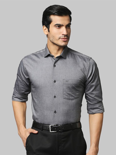 

Park Avenue Men Black Slim Fit Cotton Casual Shirt