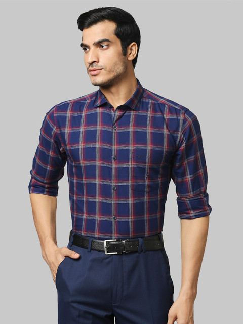 

Park Avenue Men Blue Slim Fit Checked Semiformal Shirt