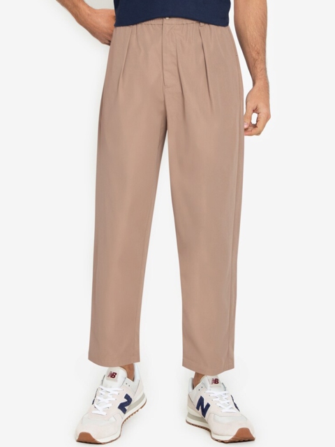 

ZALORA BASICS Men Taupe Classic Easy Wash Pleated Trousers