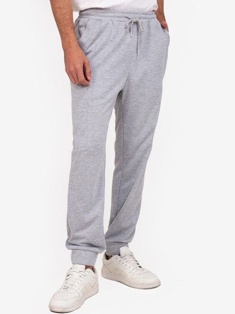 

ZALORA BASICS Men Grey Classic Easy Wash Joggers Trousers
