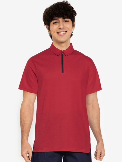 

ZALORA BASICS Men Red High Neck T-shirt